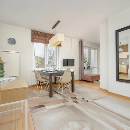 Sloneczny Blisko Atrakcji Sopotu By Renters
