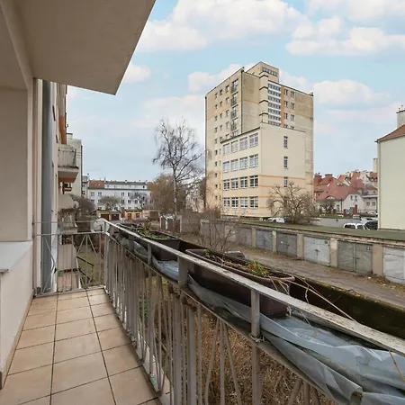 Apartment Sloneczny Blisko Atrakcji Sopotu By Renters
