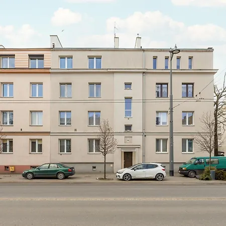 Sloneczny Blisko Atrakcji Sopotu By Renters *